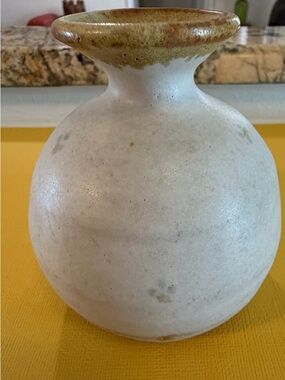 Matte White Round Ceramic Vase with Brown Glazed Rim